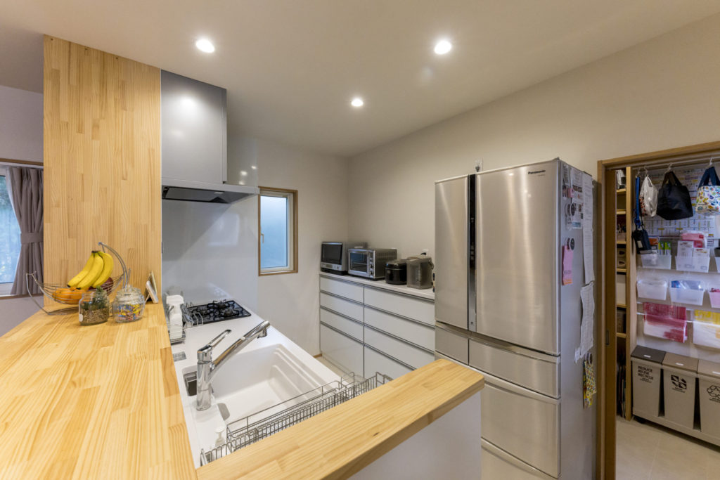 長野市内の収納スペースや性能にこだわった二世帯の注文住宅の写真