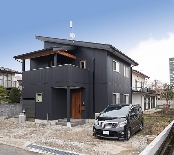 長野市内の認定低炭素住宅、長期優良住宅の２つの認定を取得した注文住宅