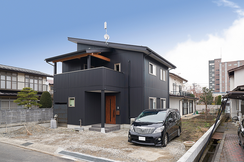 長野市内の認定低炭素住宅、長期優良住宅の２つの認定を取得した注文住宅の写真