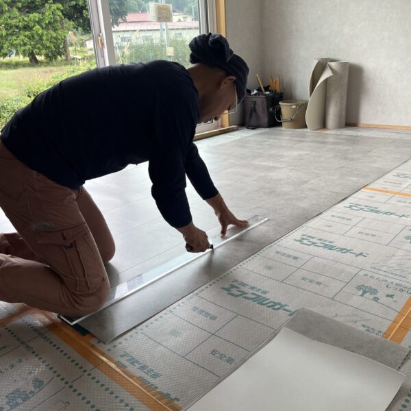 飯綱町 シンプルでスタイリッシュ 景色を楽しむ空間デザインのお家
