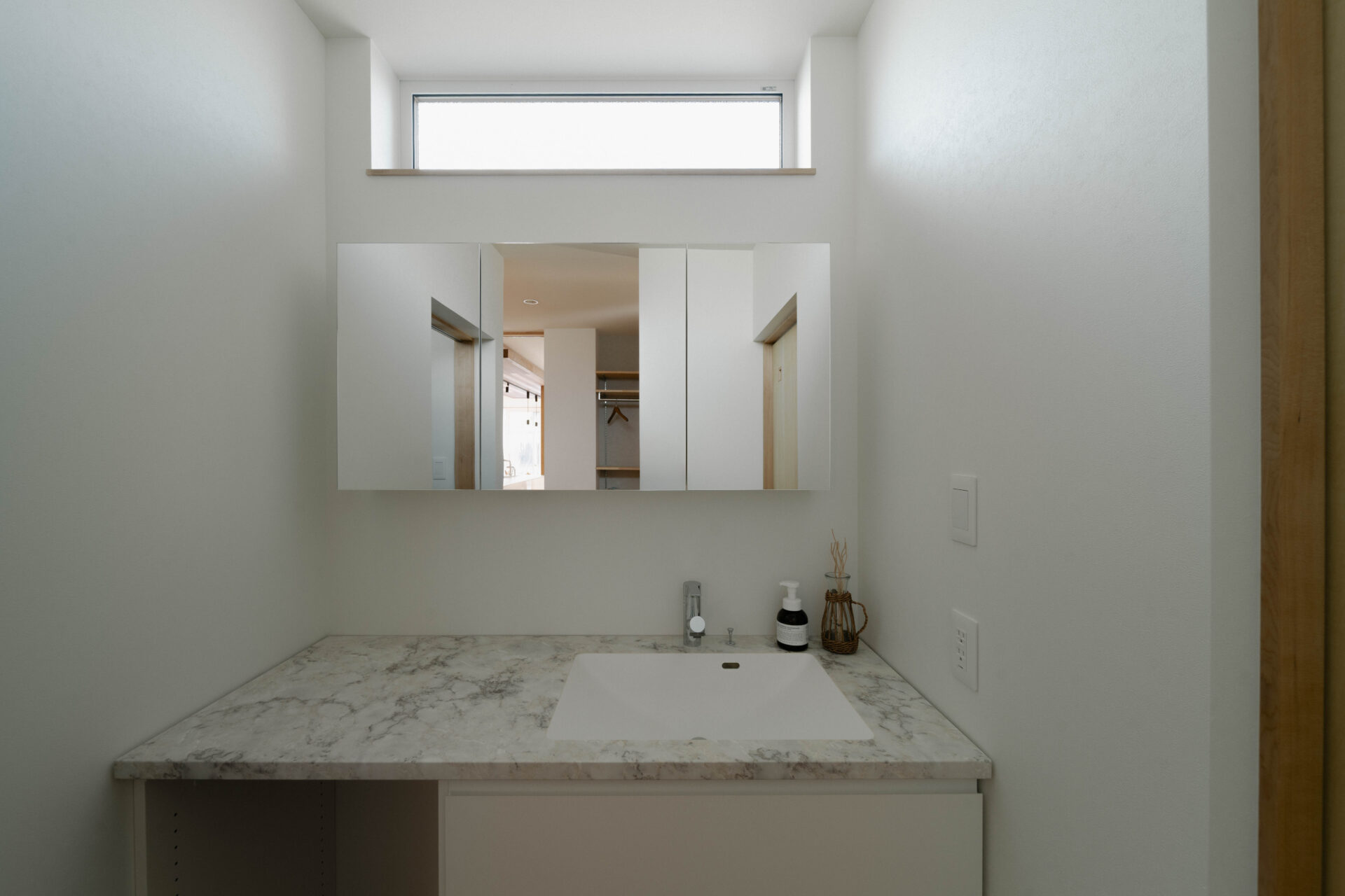 「趣味部屋」×「和室」暮らしがもっと楽しくなる家の写真