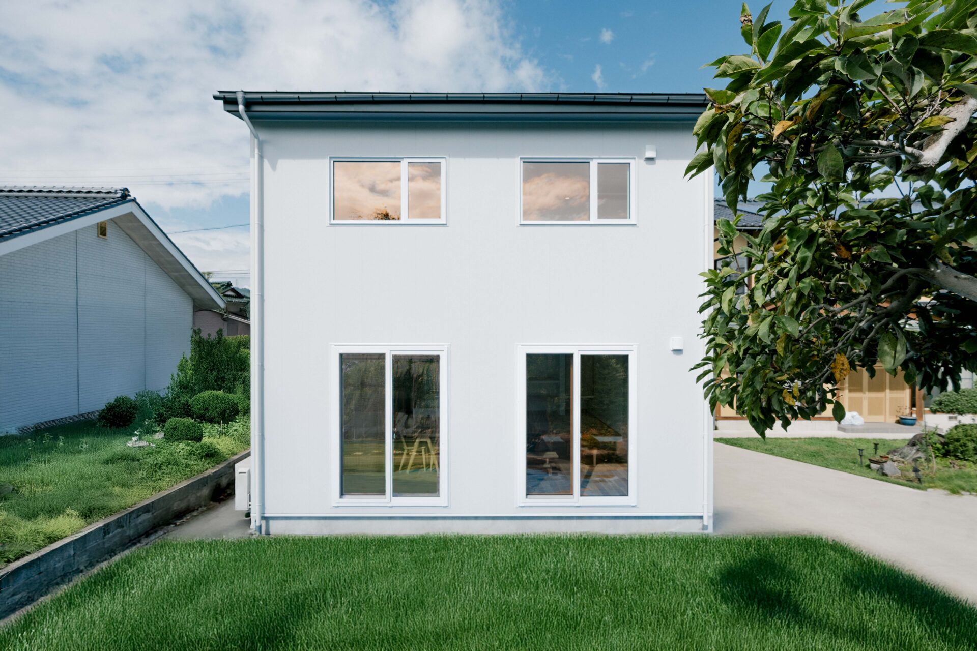 「趣味部屋」×「和室」暮らしがもっと楽しくなる家<の写真1