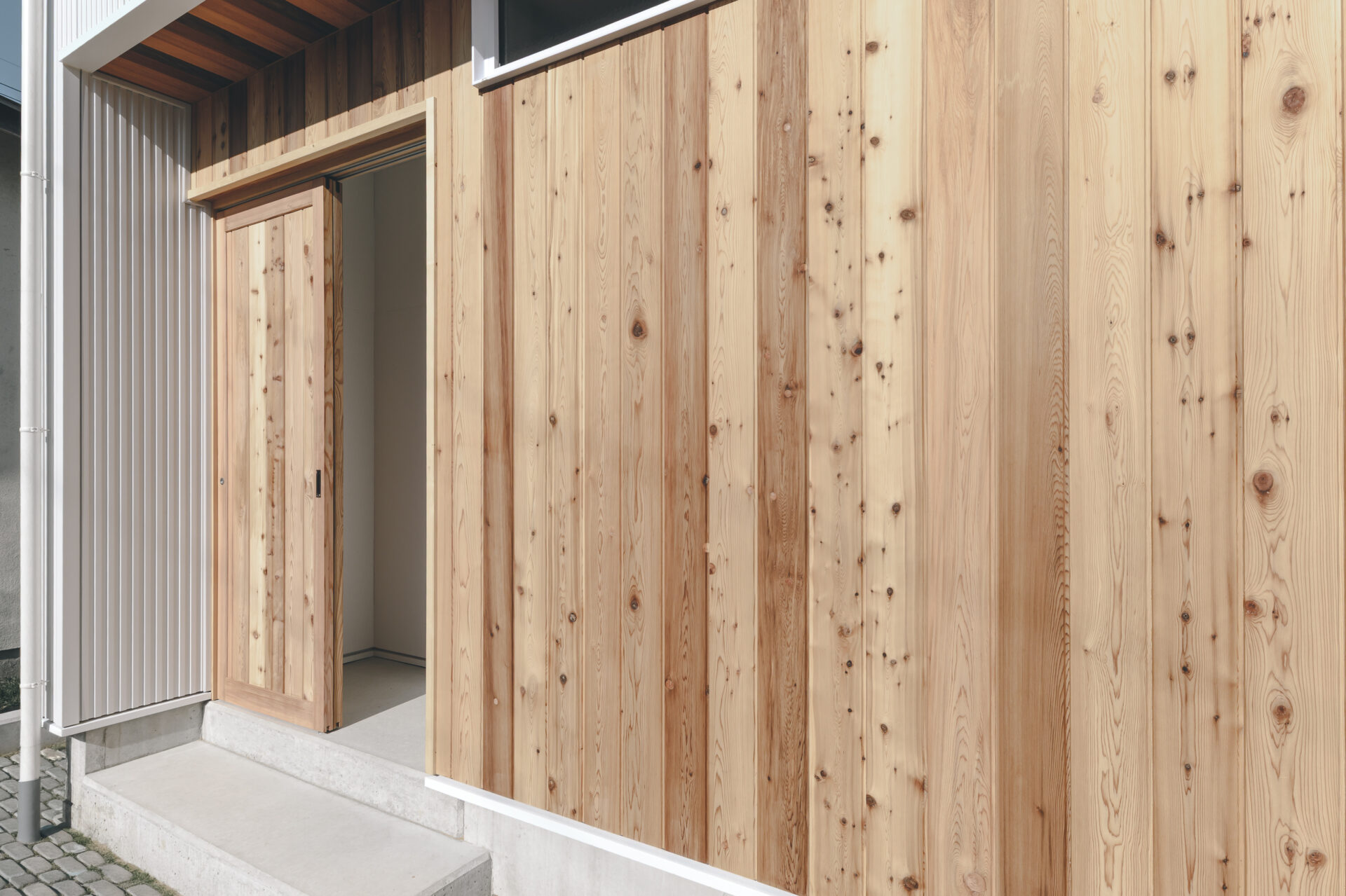 大人も子どもも主役。好きが叶うひだまりの家<の写真2