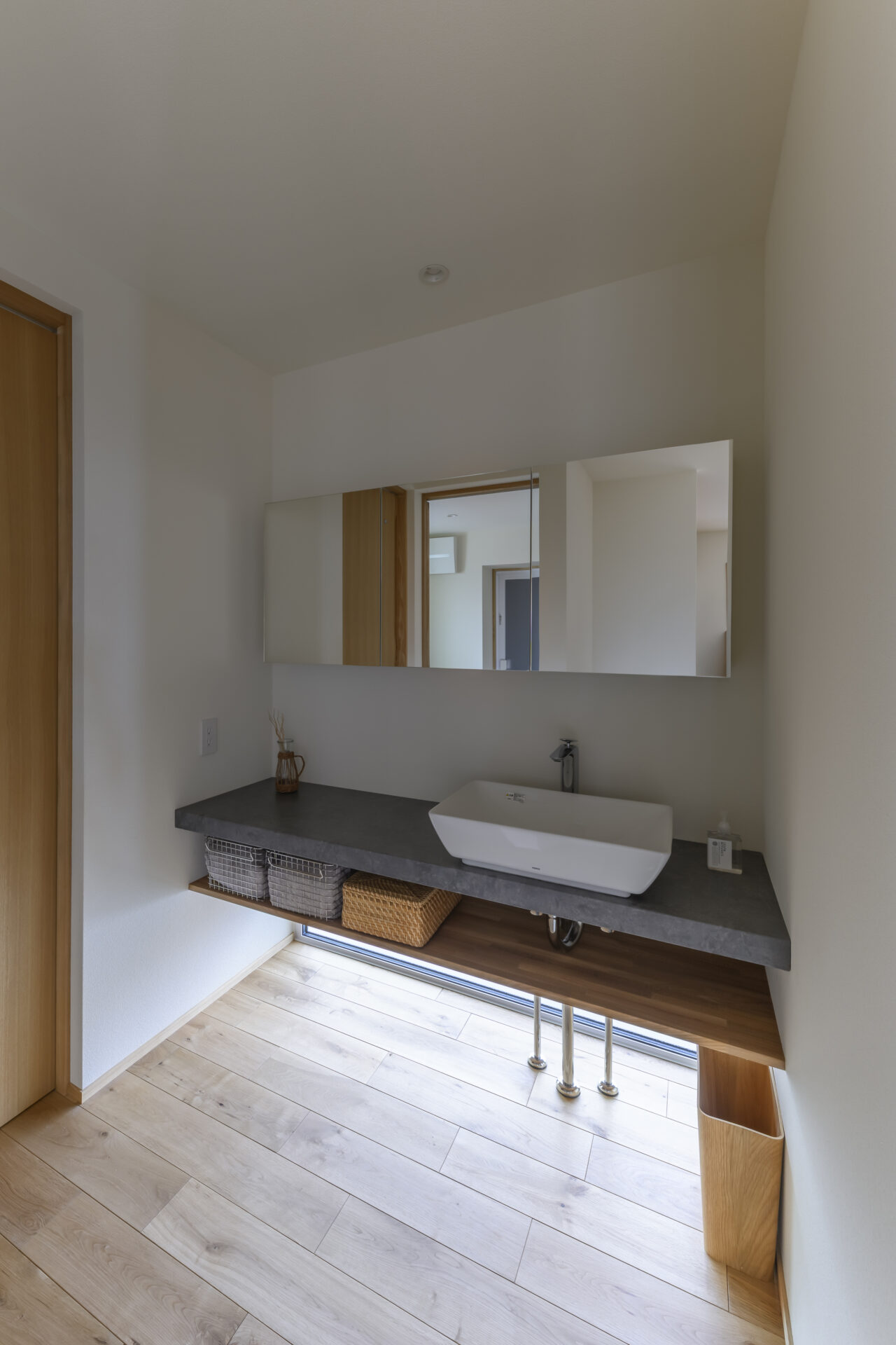 風景と暮らす家の写真