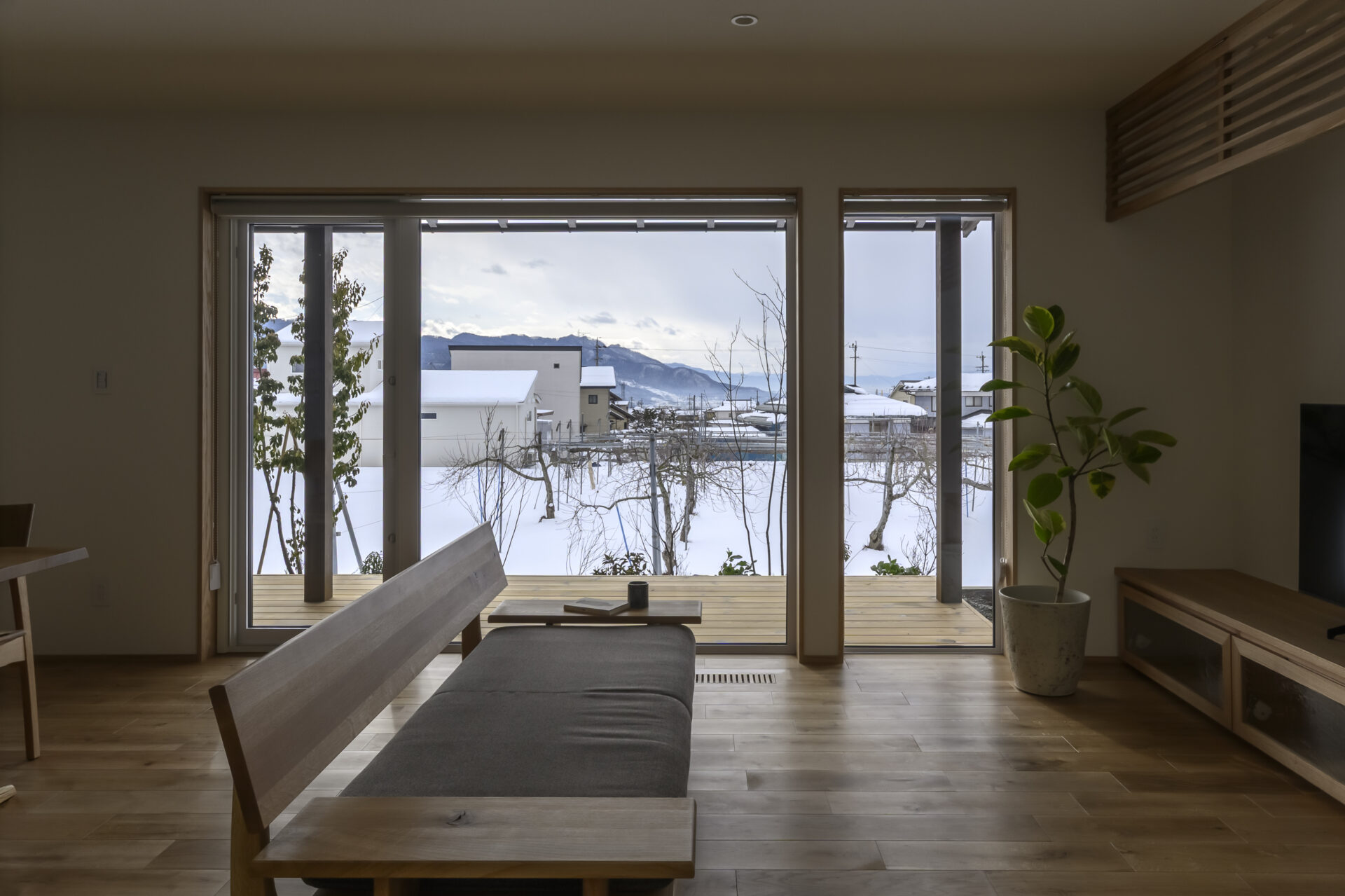 風景と暮らす家<の写真2