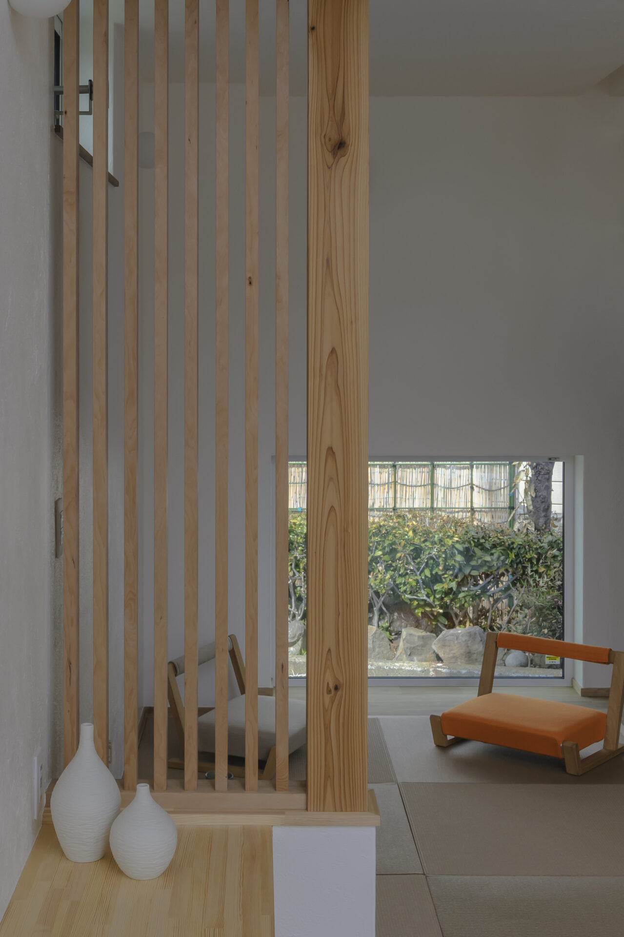 漆喰の心地よさ×造作キッチンの美しさ　満たされる家の写真